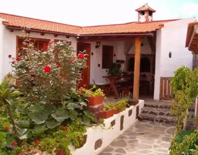 La Casa de Mis Padres