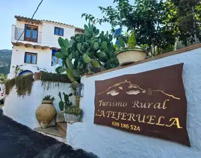 Casas Rurales La Tejeruela